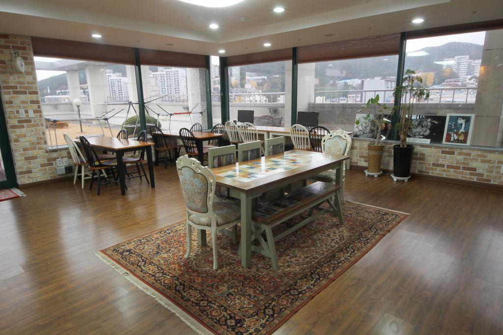 Hostel The New Day Pusan Exteriér fotografie