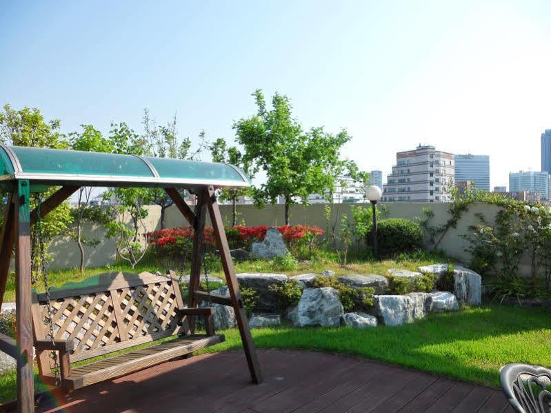 Hostel The New Day Pusan Exteriér fotografie