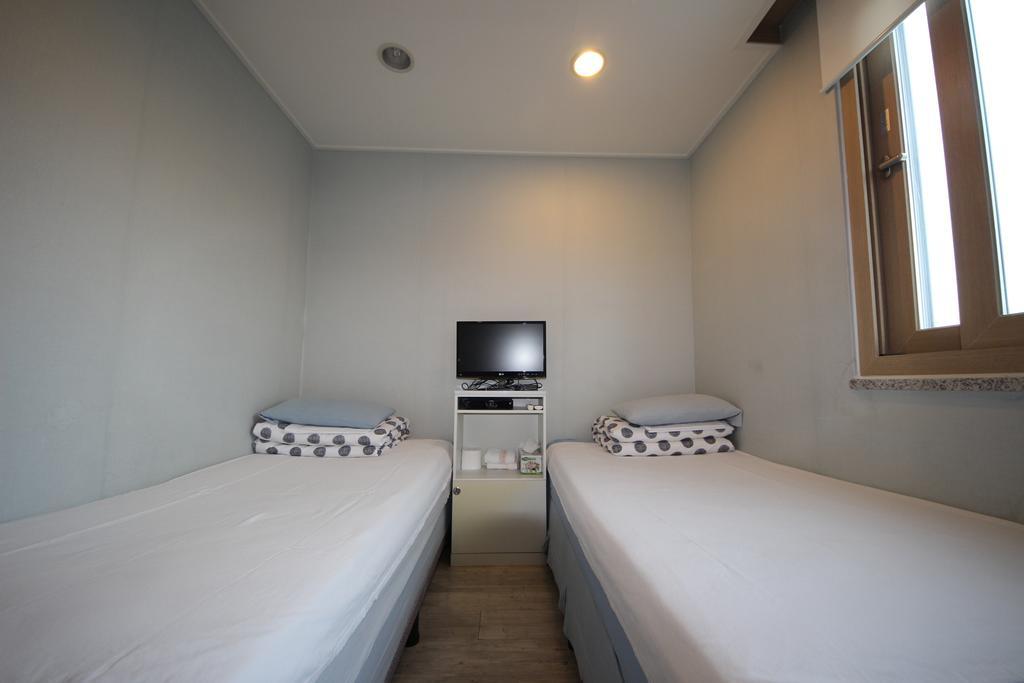 Hostel The New Day Pusan Exteriér fotografie