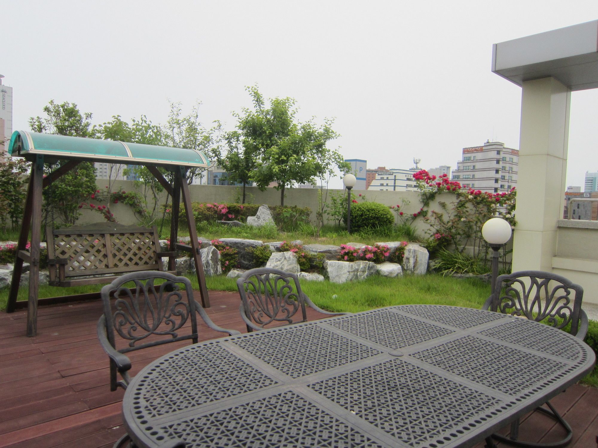 Hostel The New Day Pusan Exteriér fotografie